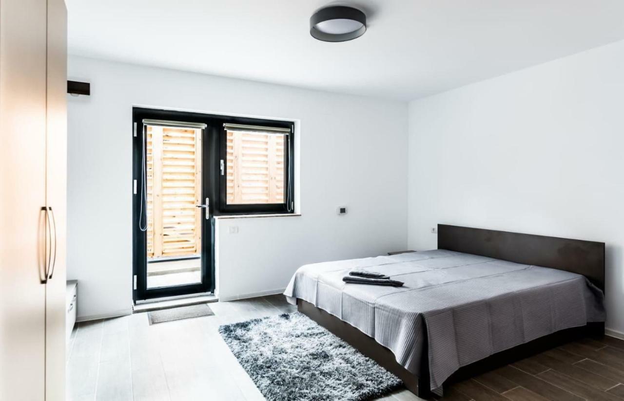 Forest M,Constanta Valu lui Traian 外观 照片